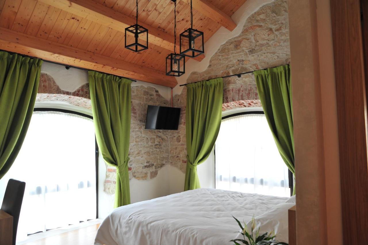 Nuova Filanda Rooms And More 瓦尔多比亚德内 外观 照片