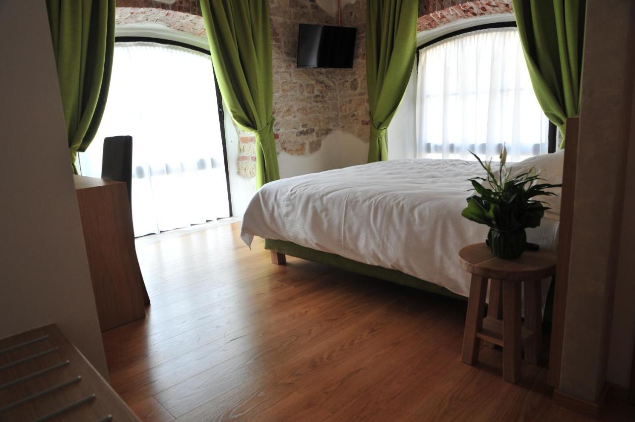 Nuova Filanda Rooms And More 瓦尔多比亚德内 外观 照片