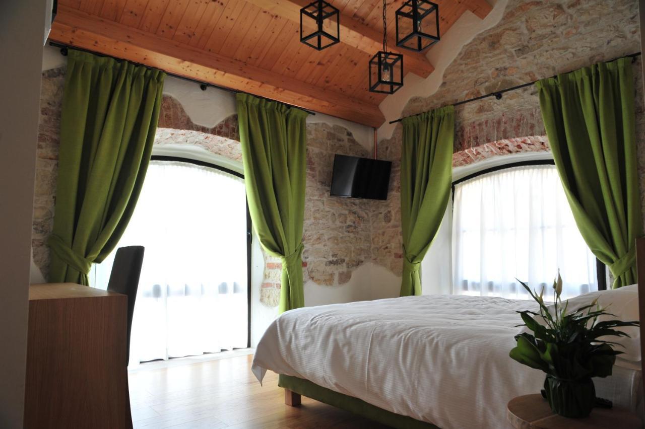 Nuova Filanda Rooms And More 瓦尔多比亚德内 外观 照片