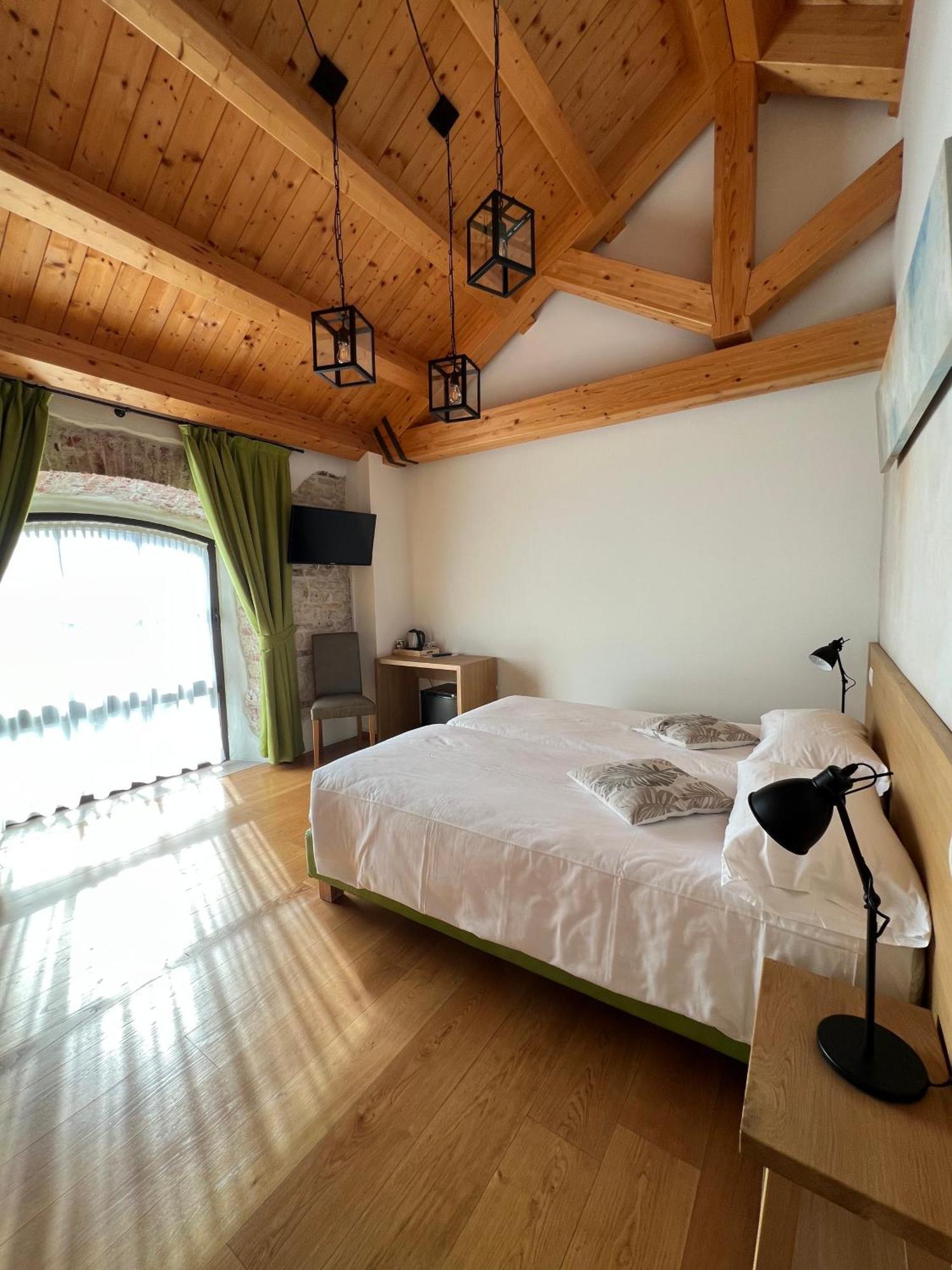 Nuova Filanda Rooms And More 瓦尔多比亚德内 外观 照片